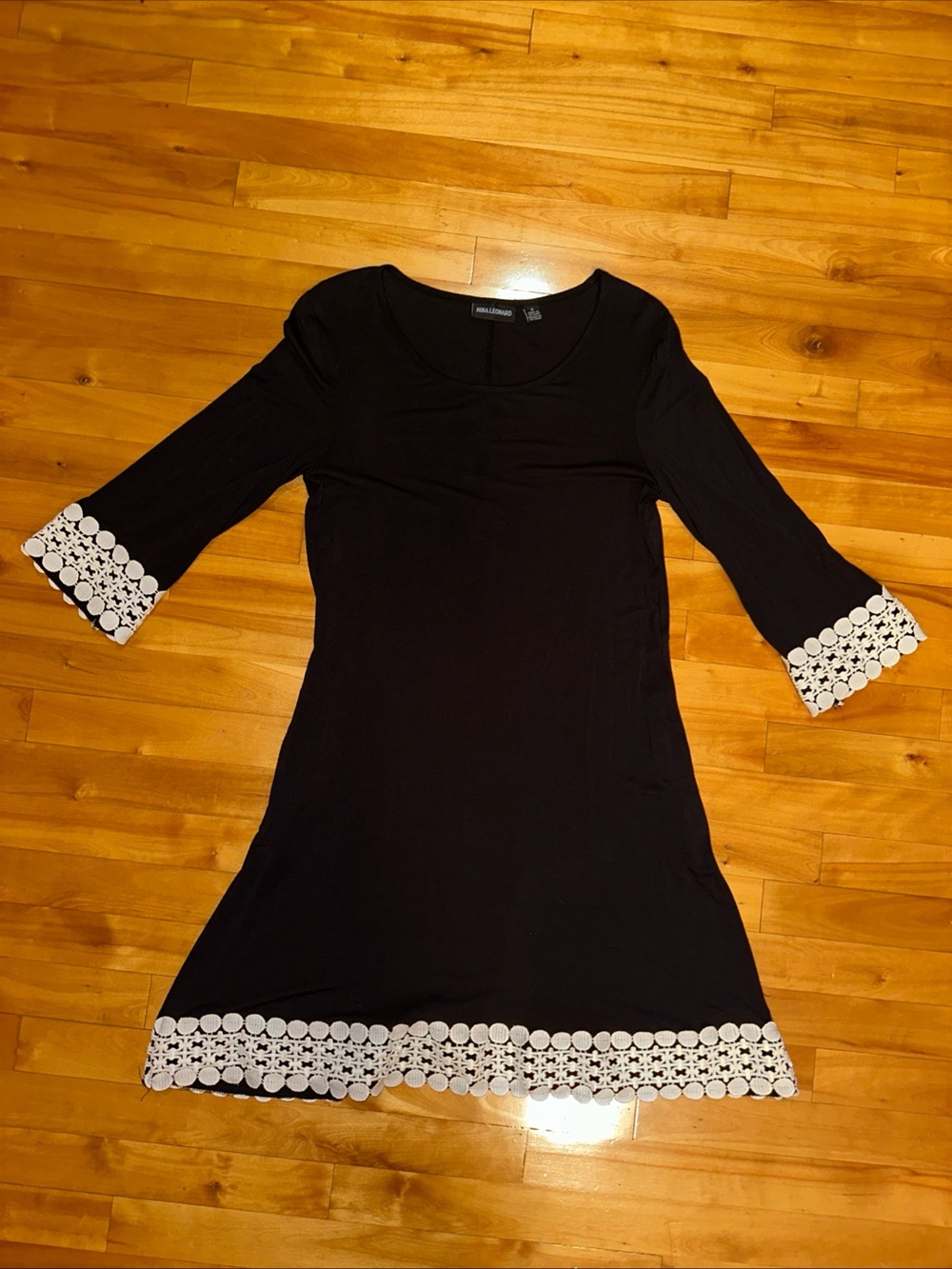 Nina Leonard Black Shift Dress White Crochet Lace Applique Trim Women's Small S